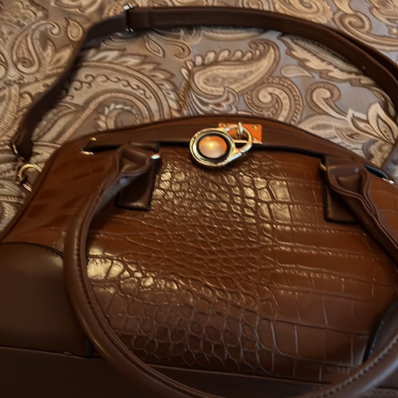 Purse - Picture 3 of 5